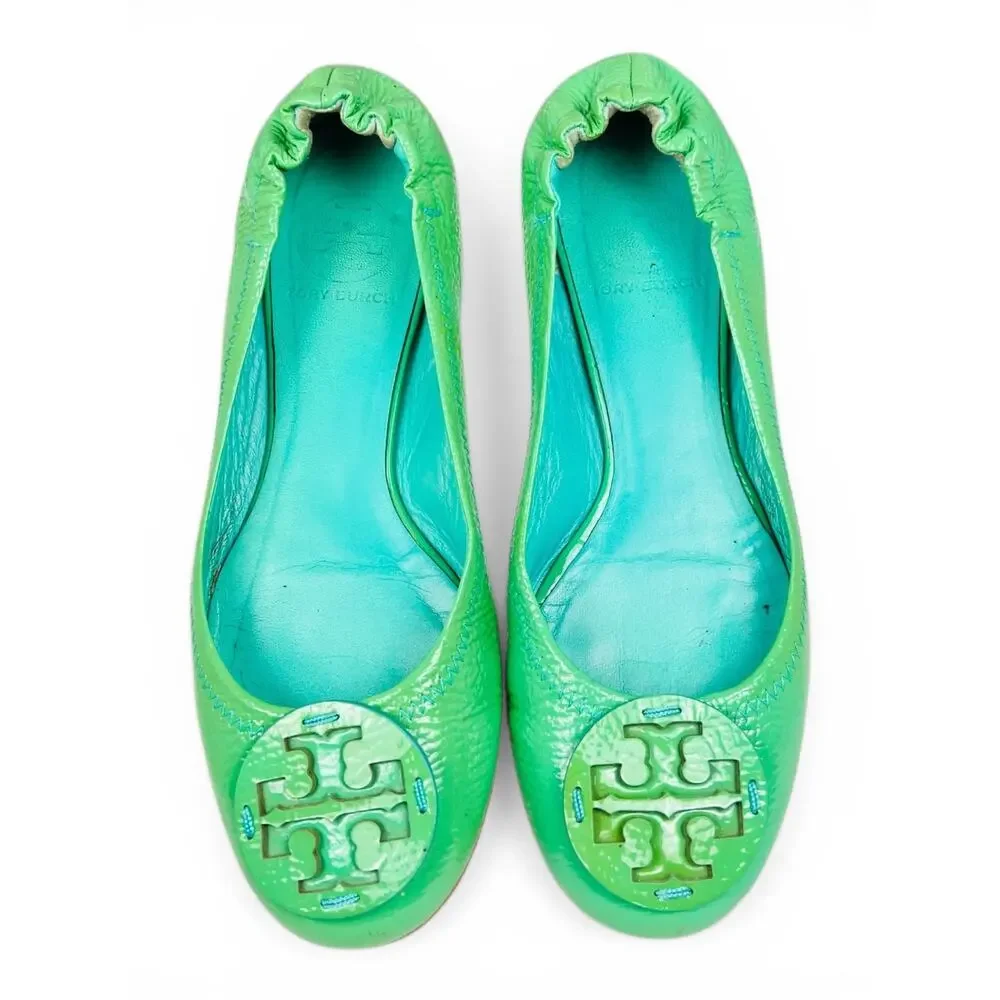 Tory Burch Caroline Green Leather Ballet Flats Size 6 Gold Logo Scrunch Elastic